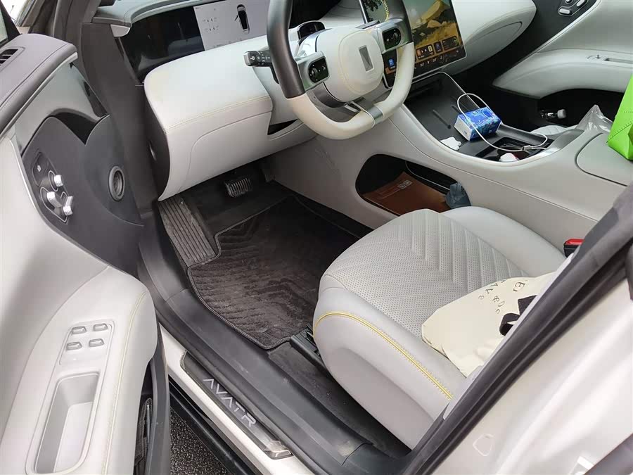 阿维塔 阿维塔11 2024 汽车图片 #15