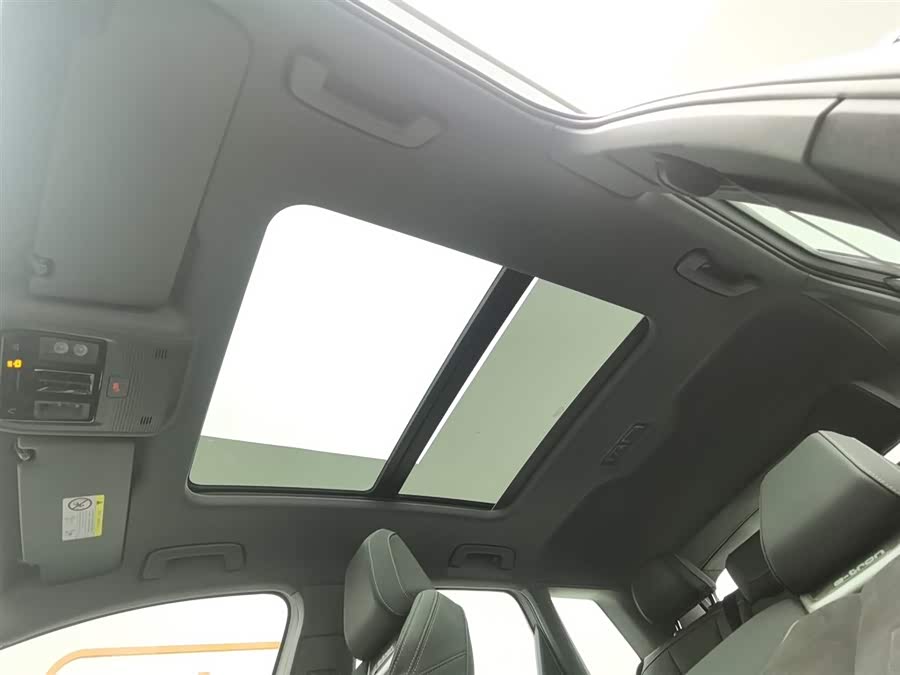 Audi Q4 e-tron 2023 صورة سيارة #15