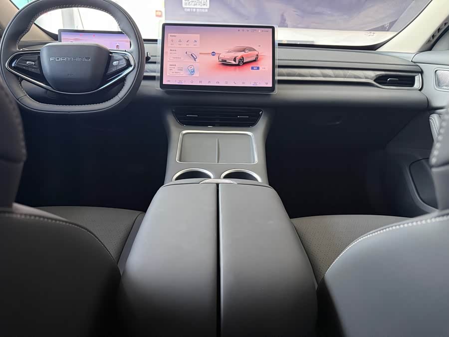 Forthing S7 2025 #15 Forthing S7 2025 صورة سيارة #15