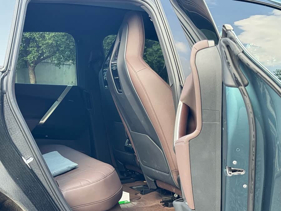 BMW iX 2024 #15 BMW iX 2024 car image #15