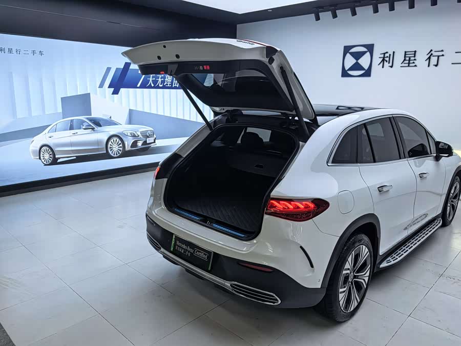 Mercedes-Benz EQE SUV 2023 car image #15