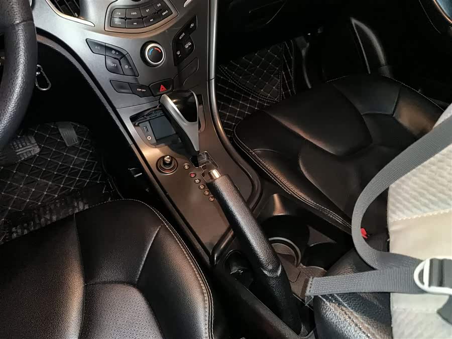 GAC Trumpchi GA3 2014 car image #15