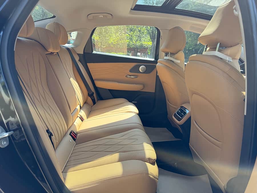 Chery Arrizo 8 Pro 2025 #15 Chery Arrizo 8 Pro 2025 car image #15