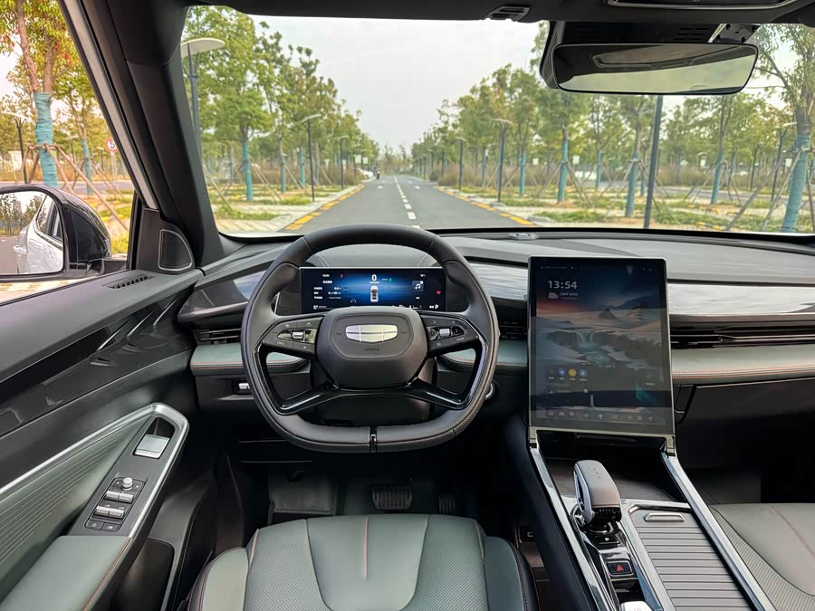 GEELY Boyue 2024 car image #15