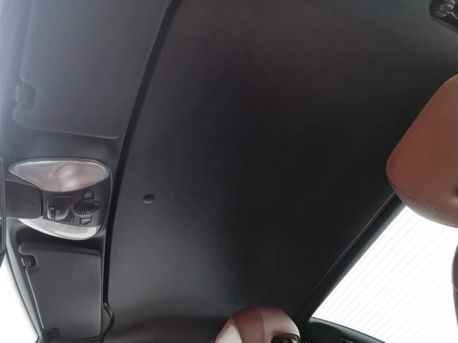 Mercedes-Benz SL Class 2011 car image #15