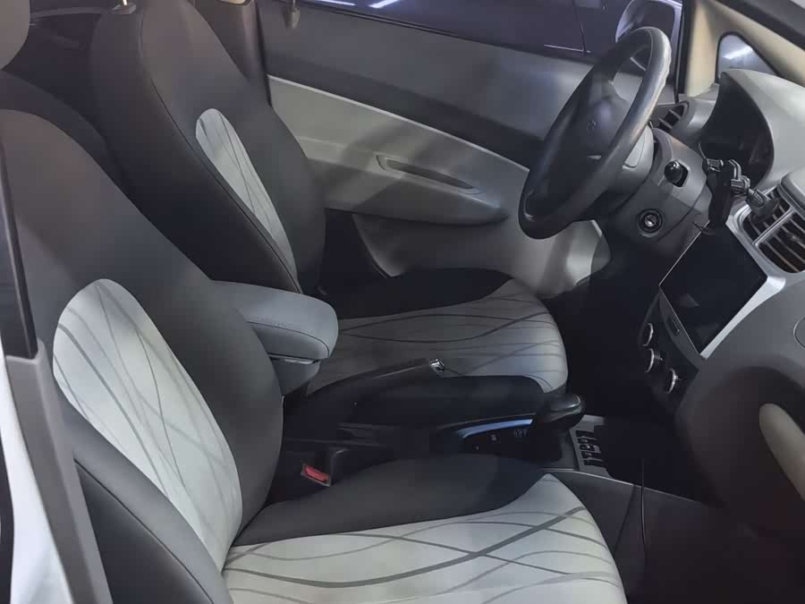 Chevrolet Sail 2014 car image #15