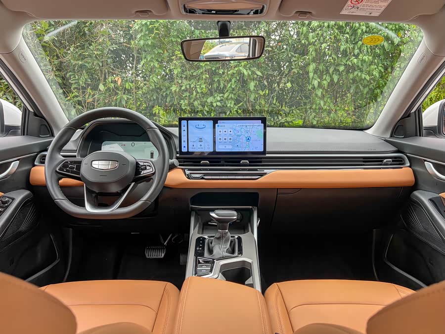 GEELY Emgrand 2024 car image #15