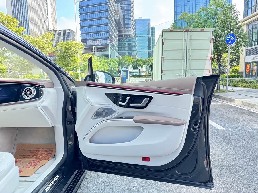 Mercedes-Benz EQS AMG 2024 #15 Mercedes-Benz EQS AMG 2024 car image #15