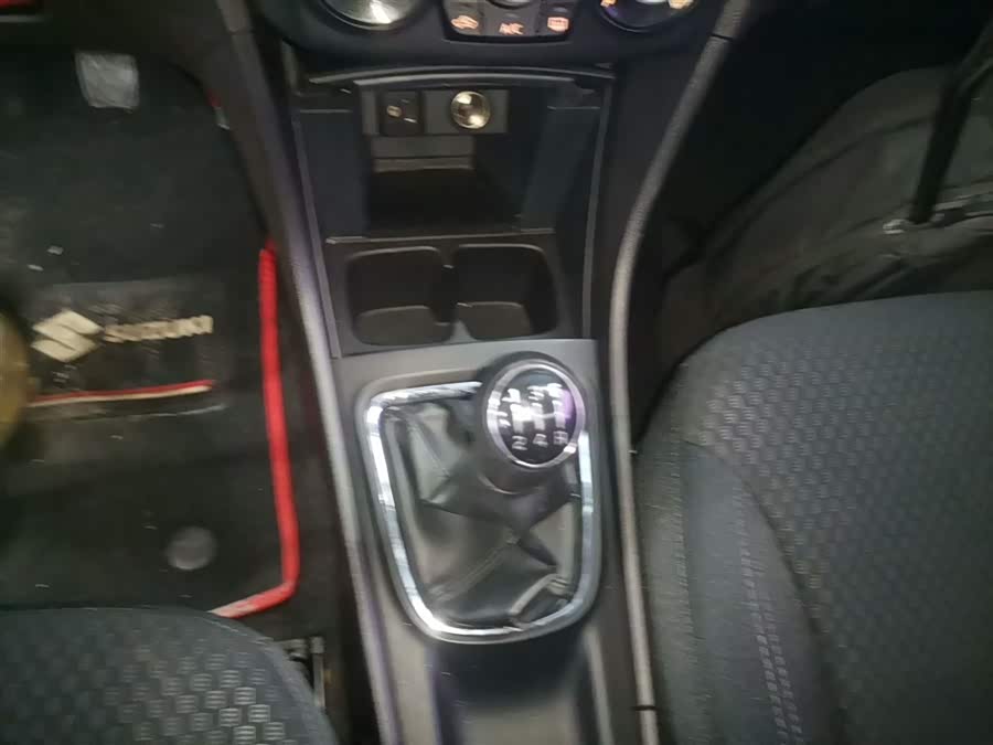 Suzuki Ciaz 2017 изображение автомобиля #15