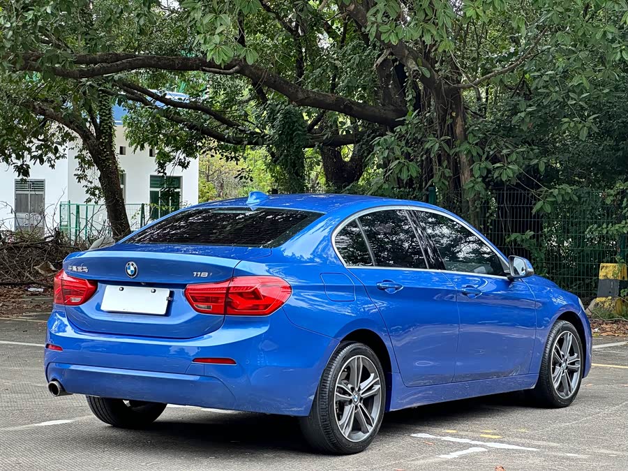 BMW 1 Series 2019 immagine di auto #15