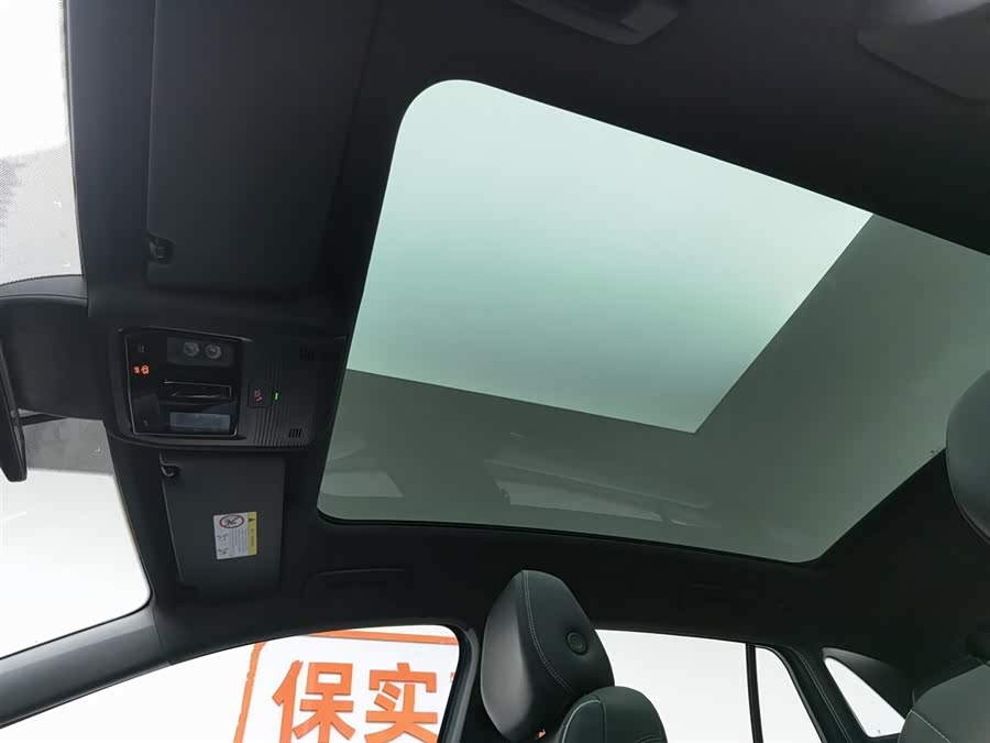 Volkswagen ID.4 X 2023 immagine di auto #15