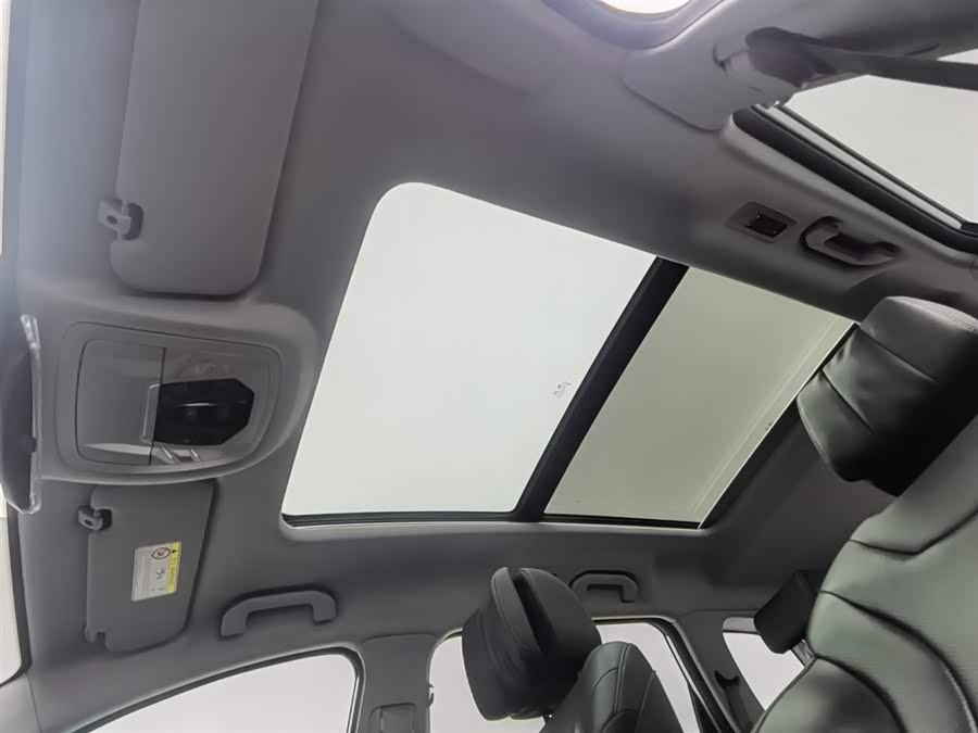 Chery Tiggo 8 PRO New Energy 2023 car image #15