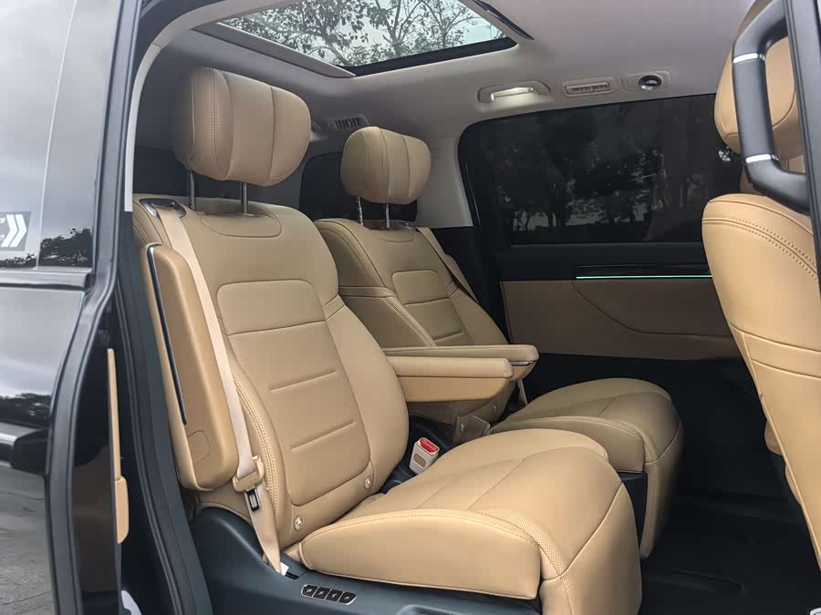 GAC Trumpchi E8 New Energy 2024 #15 GAC Trumpchi E8 New Energy 2024 car image #15