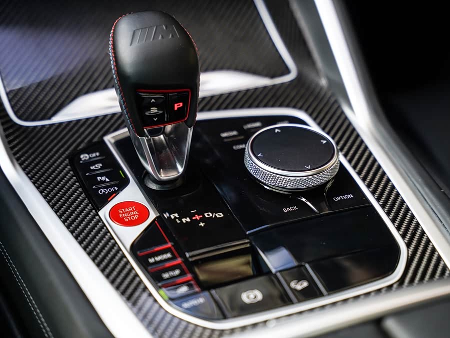 BMW X6 M 2022 #15 BMW X6 M 2022 car image #15