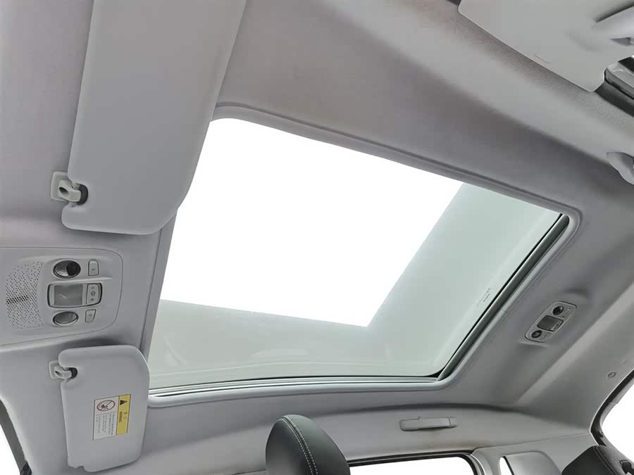 Peugeot 2008 2014 صورة سيارة #15