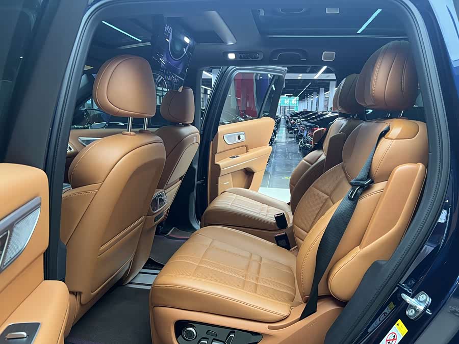 Deepal S09 2025 #15 Deepal S09 2025 car image #15