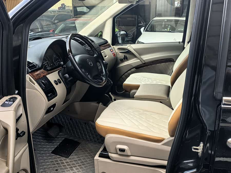 Mercedes-Benz Viano 2010 #15 Mercedes-Benz Viano 2010 imagen de coche #15