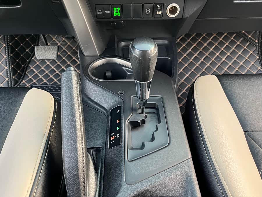 丰田 RAV4荣放 2016 汽车图片 #15