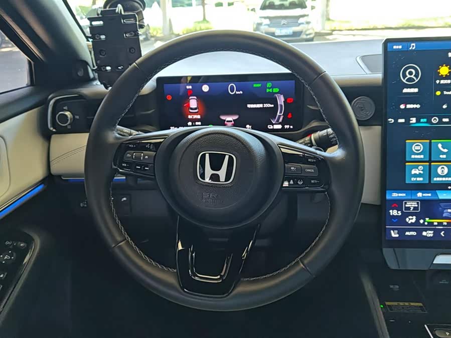 Honda e:NS1 2024 #15 Honda e:NS1 2024 car image #15