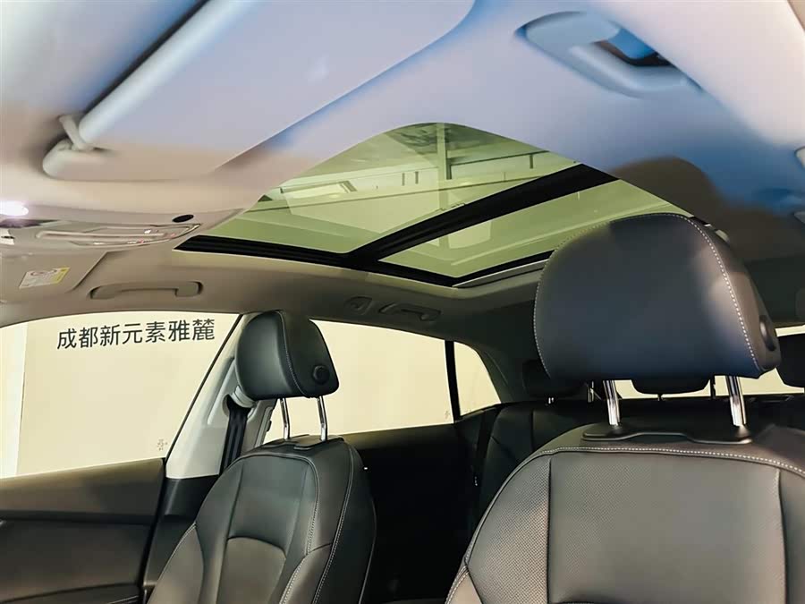 Audi Q8 2025 #15 Audi Q8 2025 immagine di auto #15