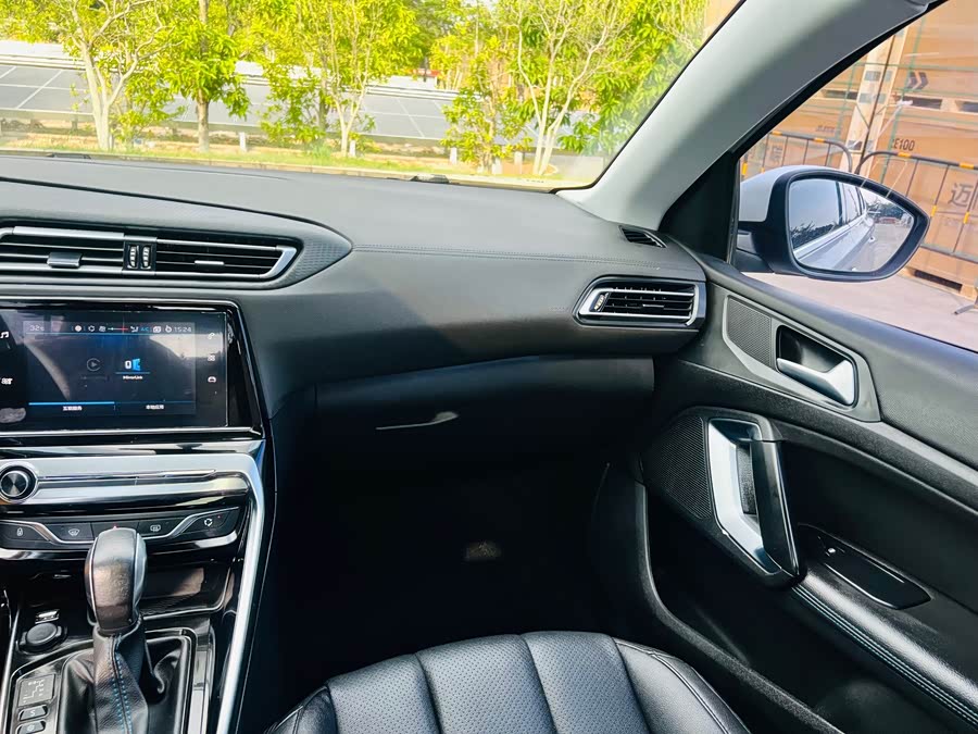 标致 标致308 2017 汽车图片 #15