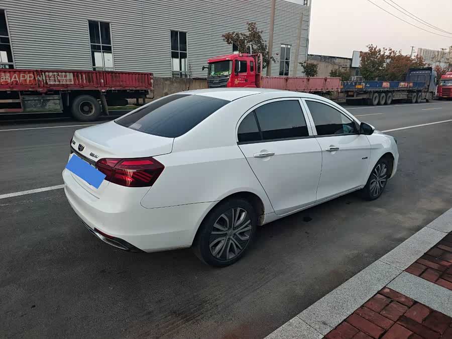 GEELY Emgrand New Energy 2019 immagine di auto #15