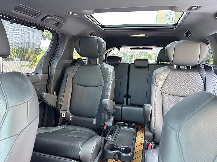 丰田 赛那SIENNA 2022 汽车图片 #15