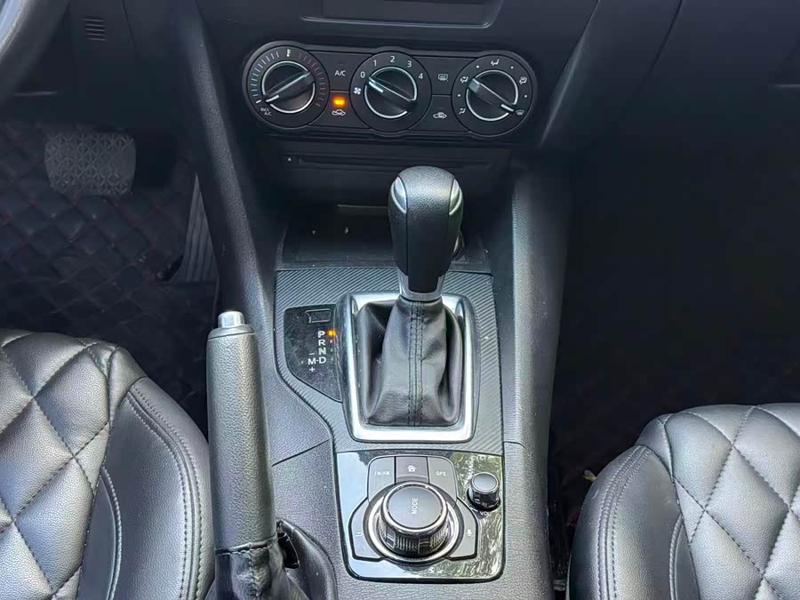 马自达 马自达3 昂克赛拉 2015 汽车图片 #15