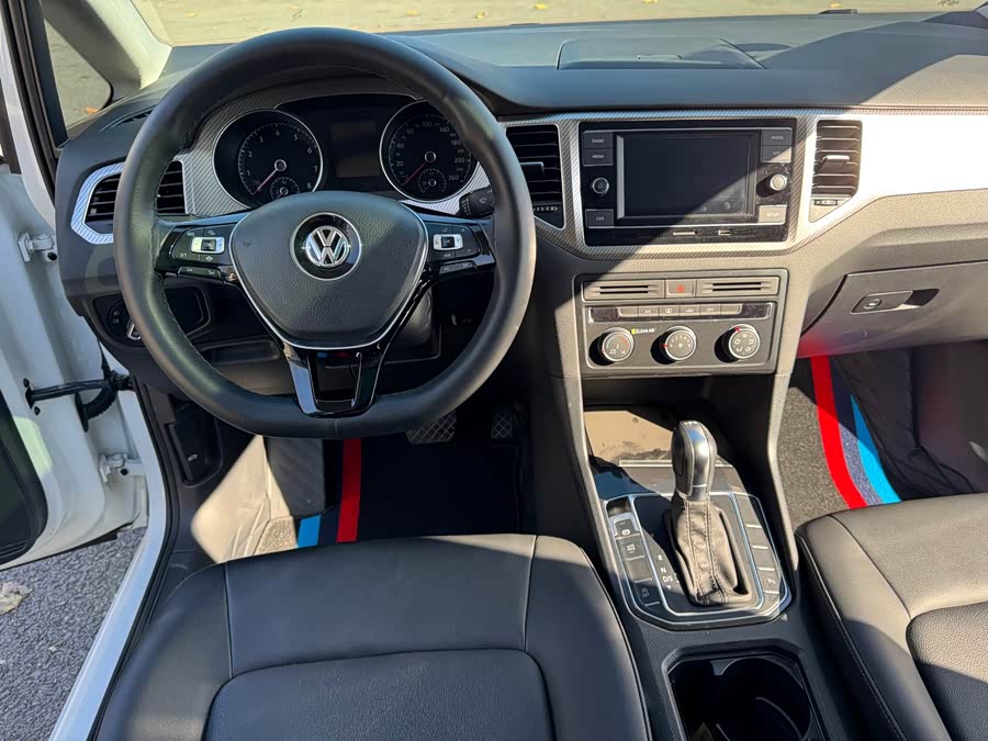 Volkswagen Golf Sportsvan 2020 car image #15