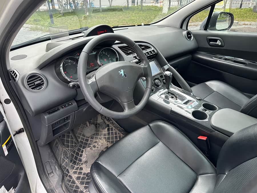 标致 标致3008(进口) 2012 汽车图片 #15