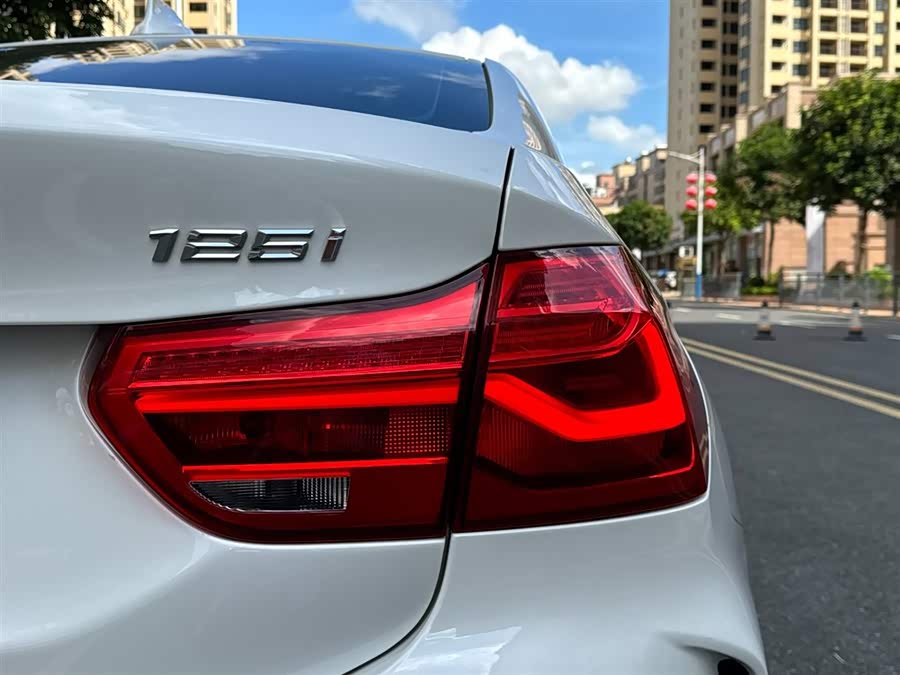 BMW 1 Series 2022 #15 BMW 1 Series 2022 car image #15