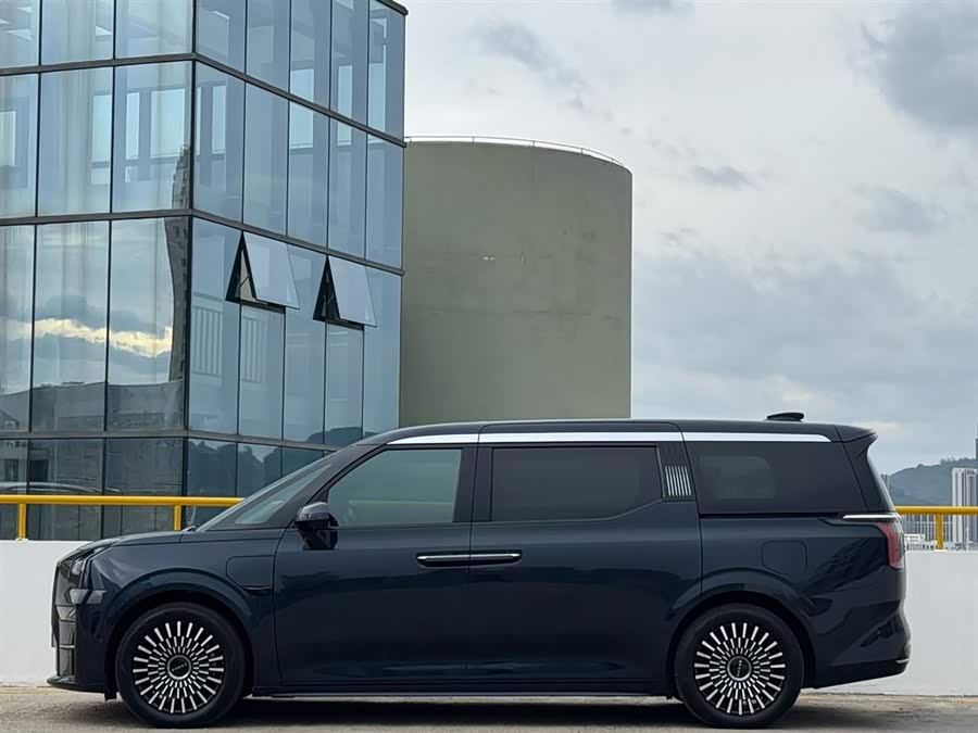 Volkswagen Phideon 2023 immagine di auto #15