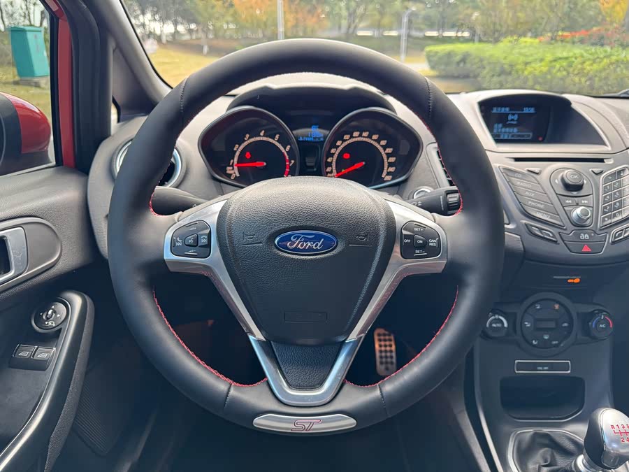 Ford Fiesta (Imported) 2014 car image #15