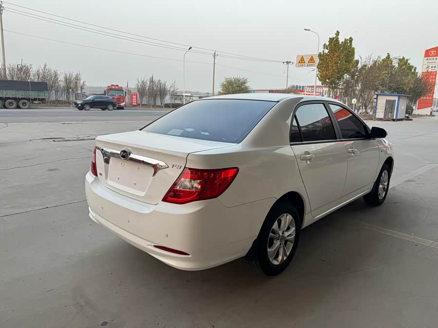 BYD F3 2018 car image #15