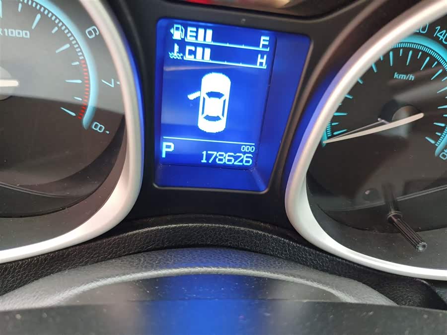 GAC Trumpchi GS5 Super 2015 imagem de carro #15