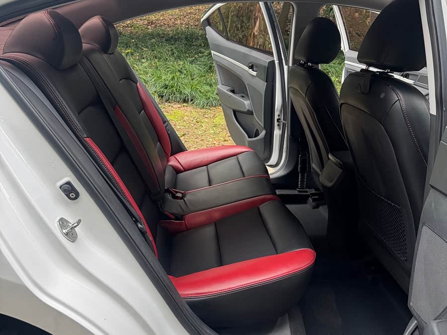 Hyundai Elantra AD 2018 #15 Hyundai Elantra AD 2018 car image #15