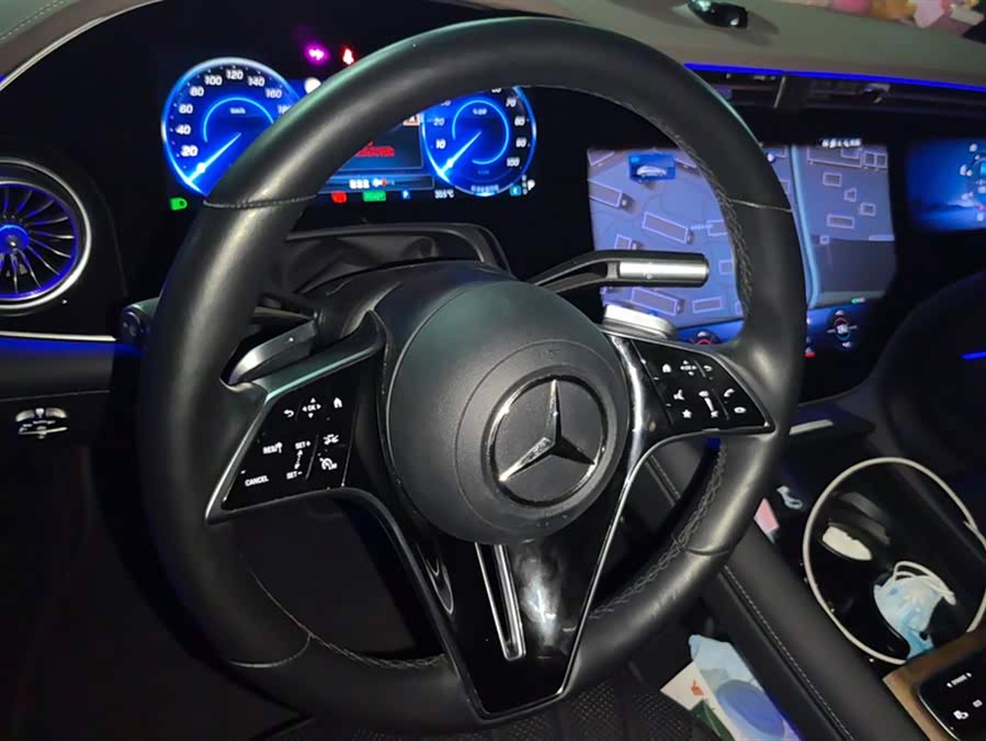 Mercedes-Benz EQS Class 2024 #15 Mercedes-Benz EQS Class 2024 car image #15