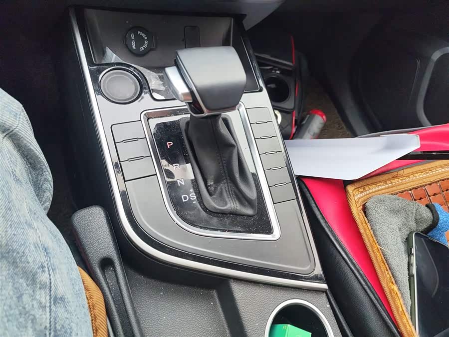 Forthing T5 2023 #15 Forthing T5 2023 صورة سيارة #15