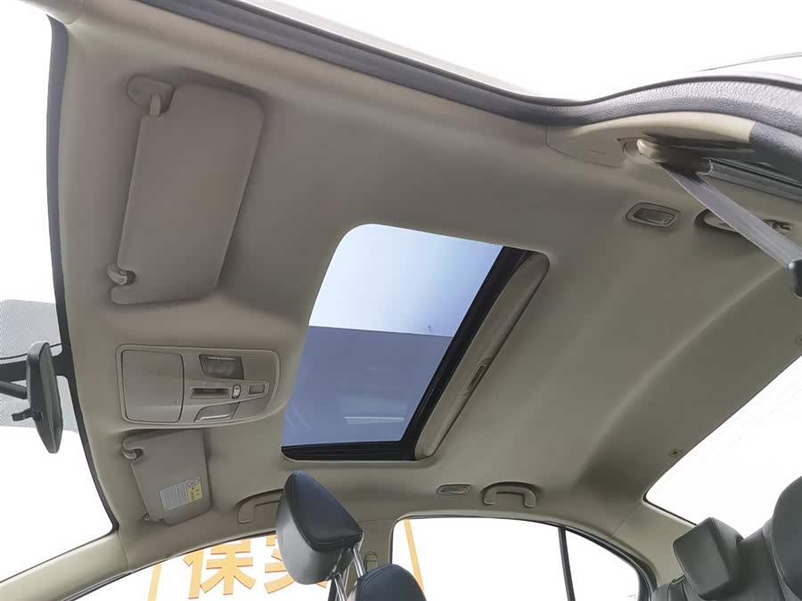 Suzuki Ciaz 2015 изображение автомобиля #15