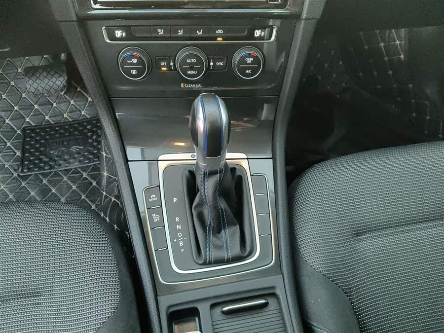 Volkswagen Golf Pure Electric 2020 #15 Volkswagen Golf Pure Electric 2020 image de voiture #15