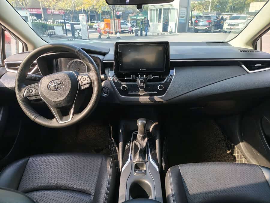 Toyota Corolla 2020 #15 Toyota Corolla 2020 صورة سيارة #15