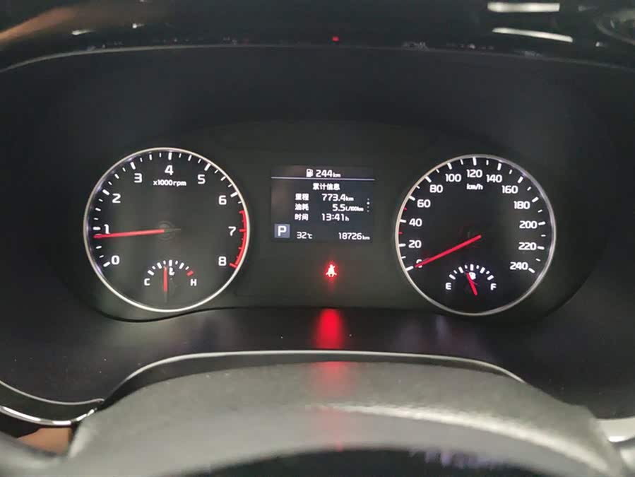 Kia Stonic 2020 car image #15
