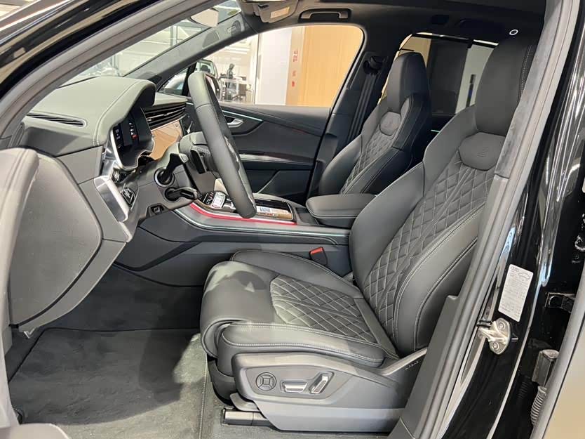 Audi SQ7 2025 #15 Audi SQ7 2025 car image #15