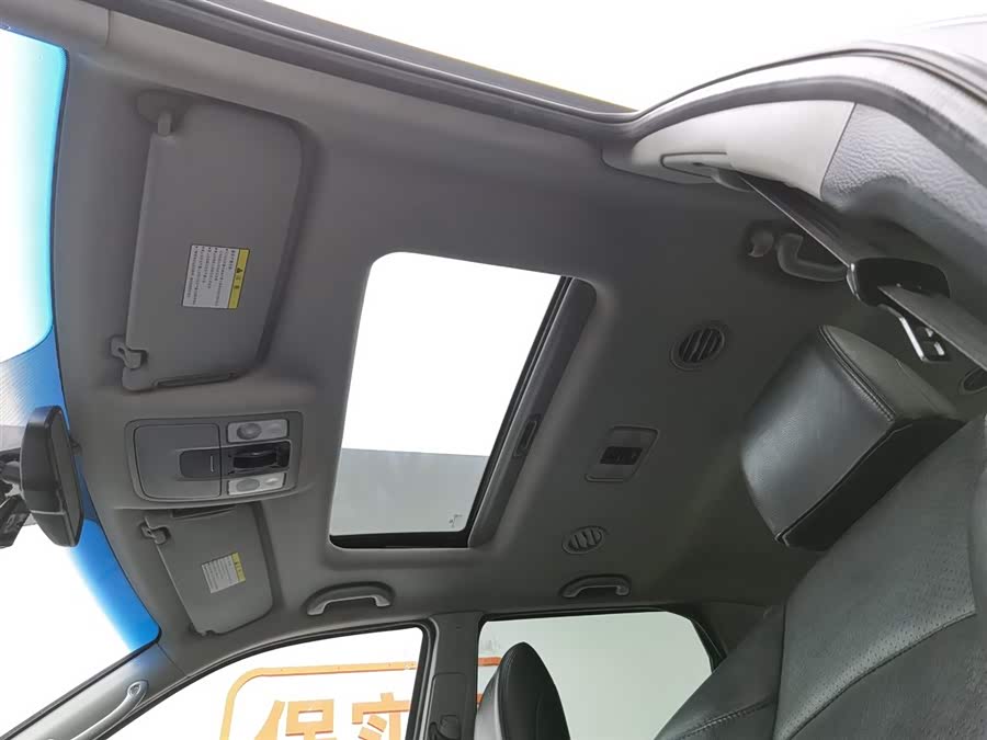 起亚 霸锐 2011 汽车图片 #15