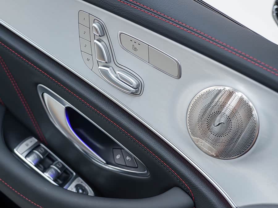 Mercedes-Benz E AMG 2022 صورة سيارة #15