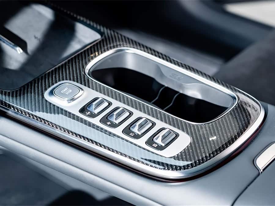 小米汽车 小米SU7 Ultra 2025 汽车图片 #15