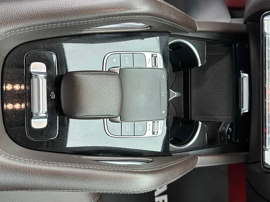 Mercedes-Benz GLS Class 2019 car image #15