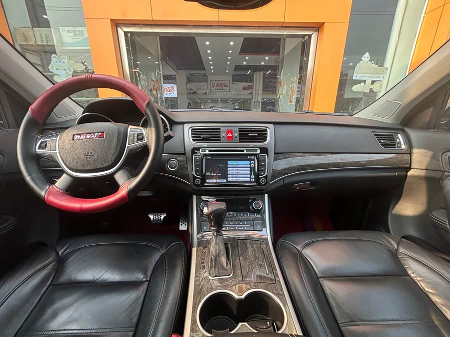 Haval H8 2015 #15 Haval H8 2015 car image #15