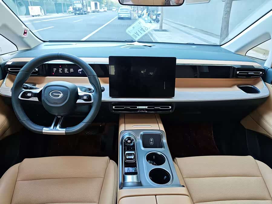 GAC Trumpchi E8 New Energy 2024 #15 GAC Trumpchi E8 New Energy 2024 car image #15