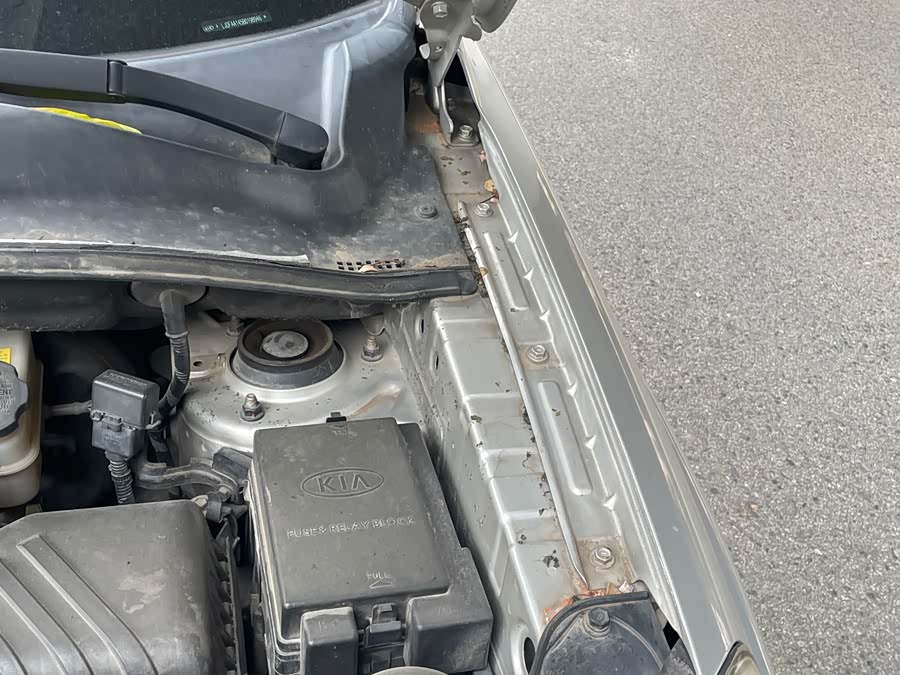 起亚 狮跑 2012 汽车图片 #15